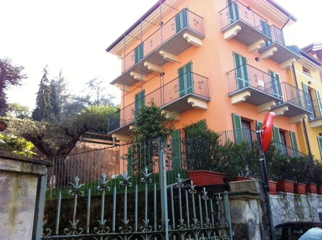 Appartamento bilocale con giardino centralissimo in Stresa a due passi dal lago